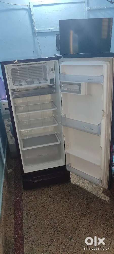 Whirlpool 190Ltrs friz good working 4star