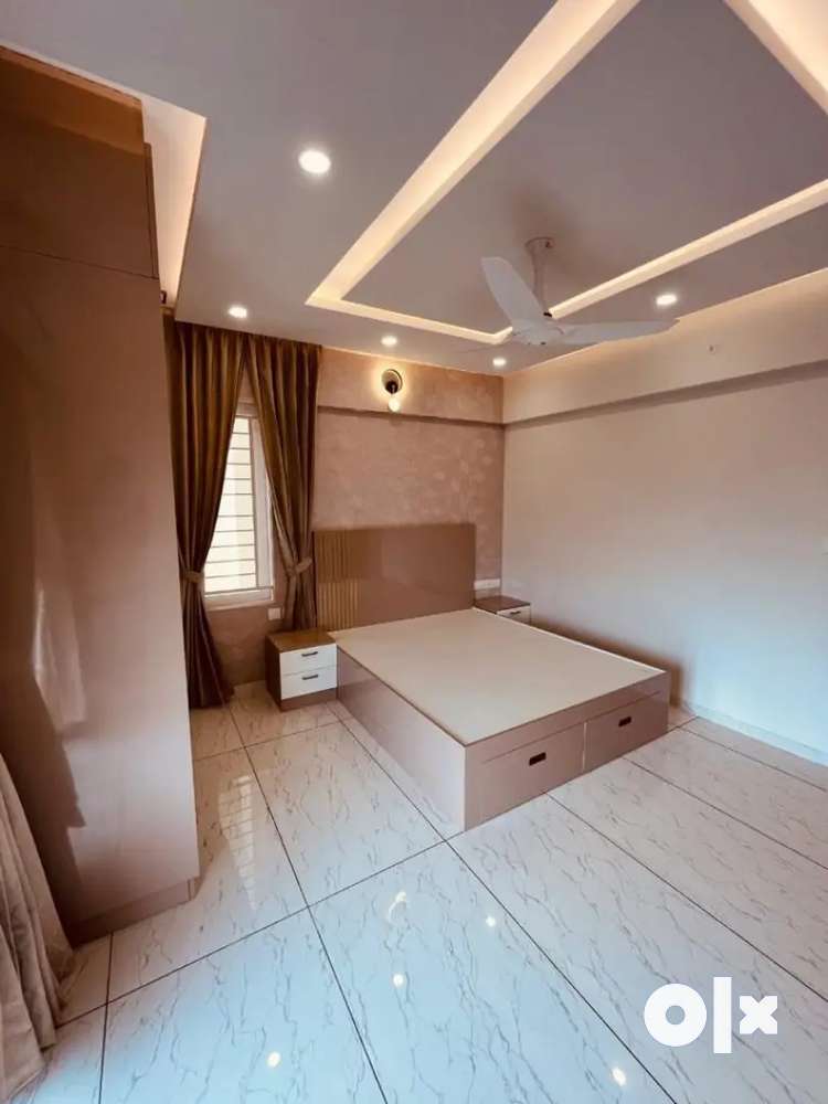 For BACHELOR'S ONLY : 1 BHK : FULLY FURNISHED APARTMENT