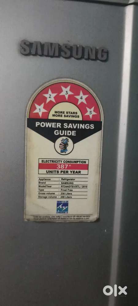 Double door fridge in excellent condition, perfect working