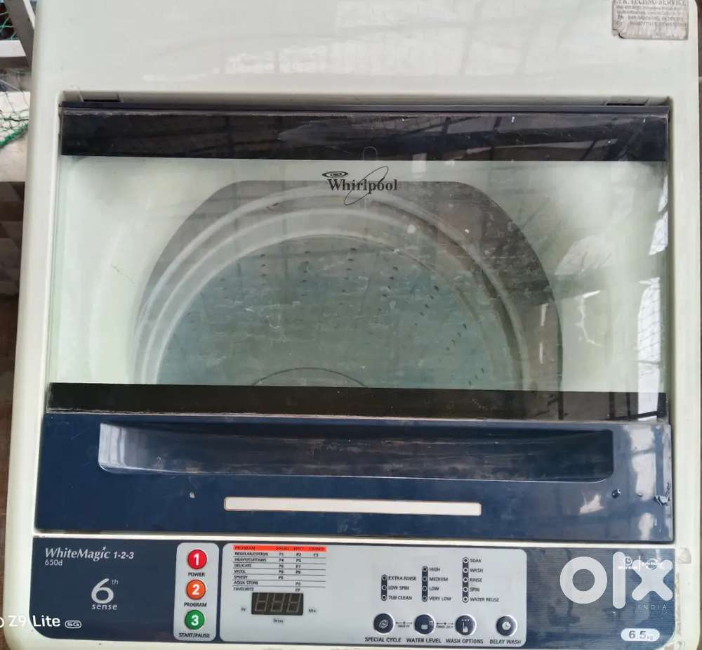 Whirpool Washing machine with free stand