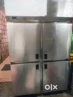 Kitchen freezer
