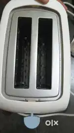 A 2 slice pop up toaster of morphy richards