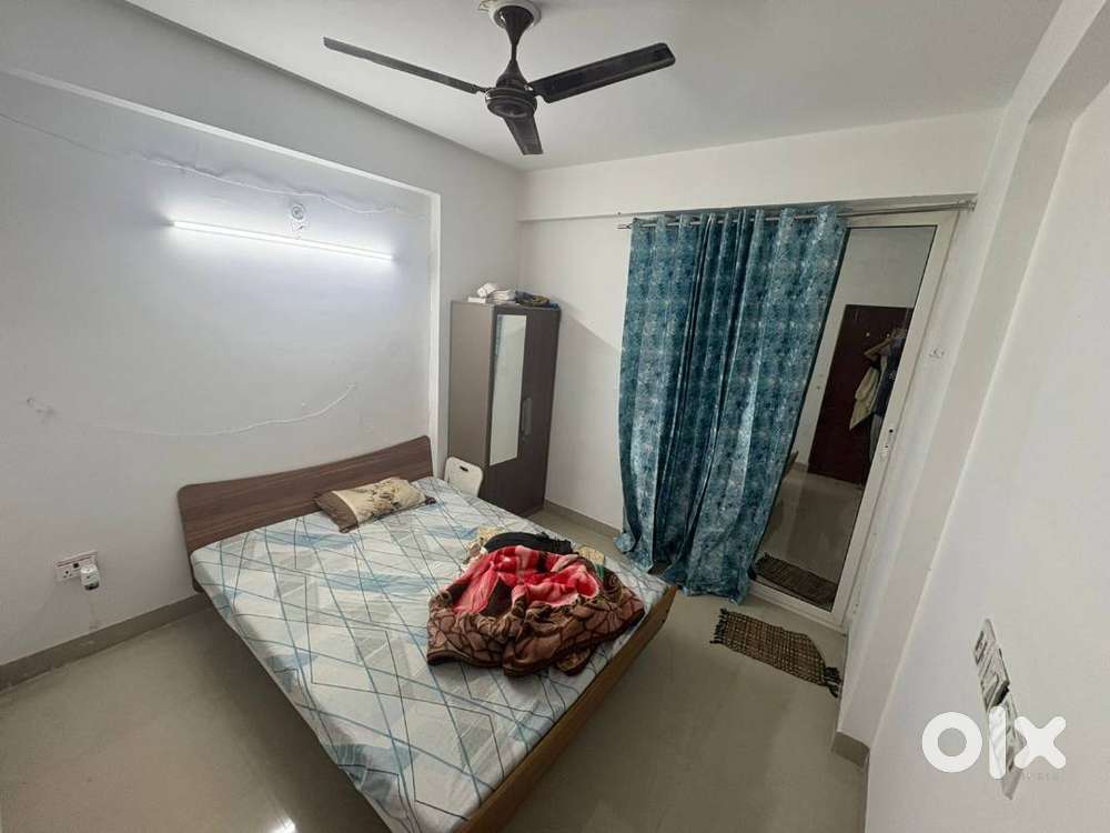 Flatmate / Flat for rent