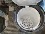 Washing machine semi automatic 6 months old