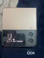 Z flip 4 top condition