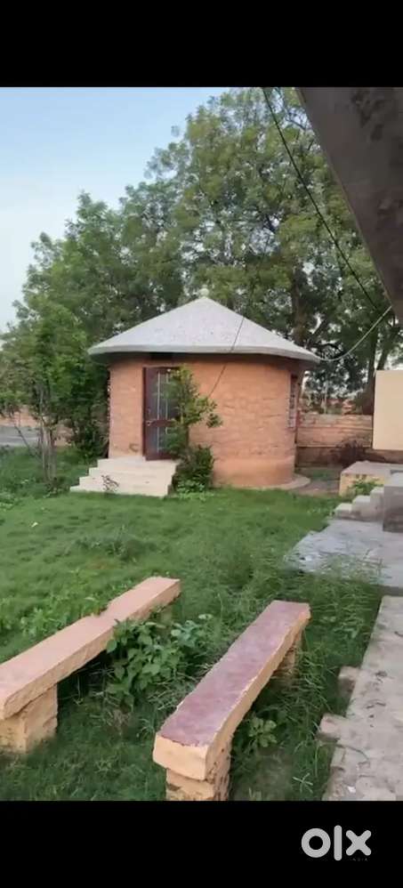 Flatmate required for farm house