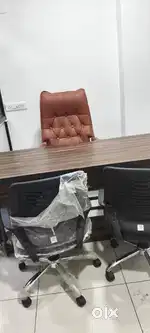 Furnished Office for Sale AT SATELLITE