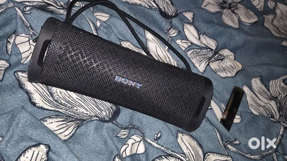 Sony Bluetooth Speaker  Ult Feild 1