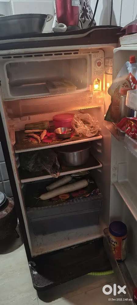 Working condition LG refrigerator