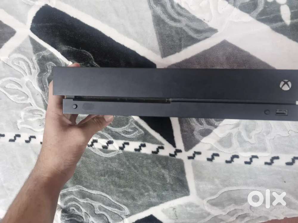 Want to sell my xbox one x black edition