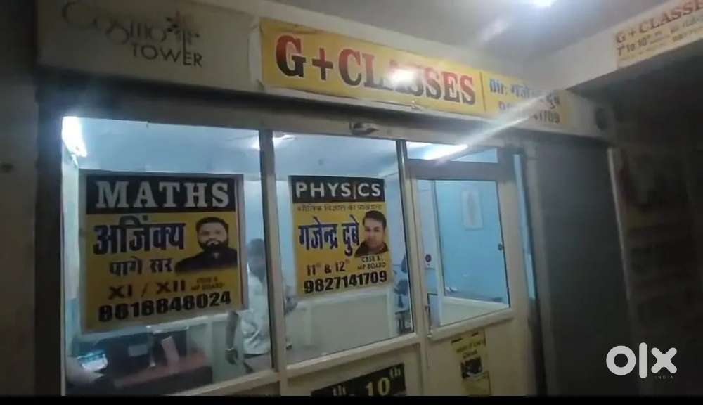 For sell semifurnished third floor office space on prime location