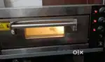 Commercial oven