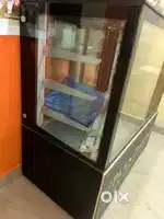Showcase fridge