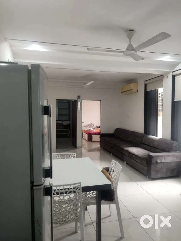 Prime location bhk 3 bhk luxury flat rent