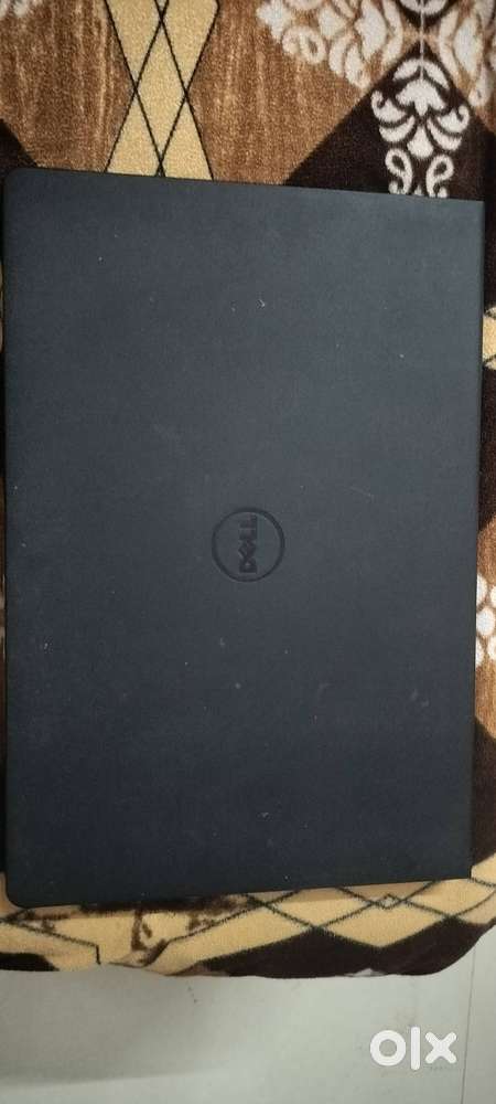 Dell Inspiron 3576 4