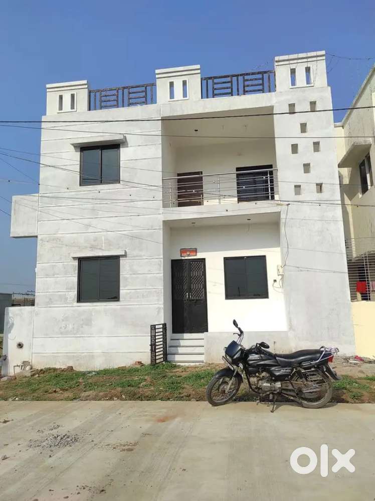 House Sale near sabujnagar with loan facility
