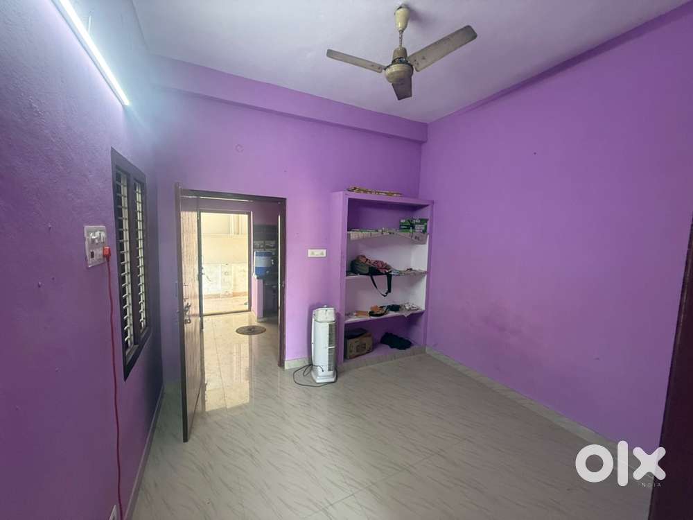 House for rent single bed room