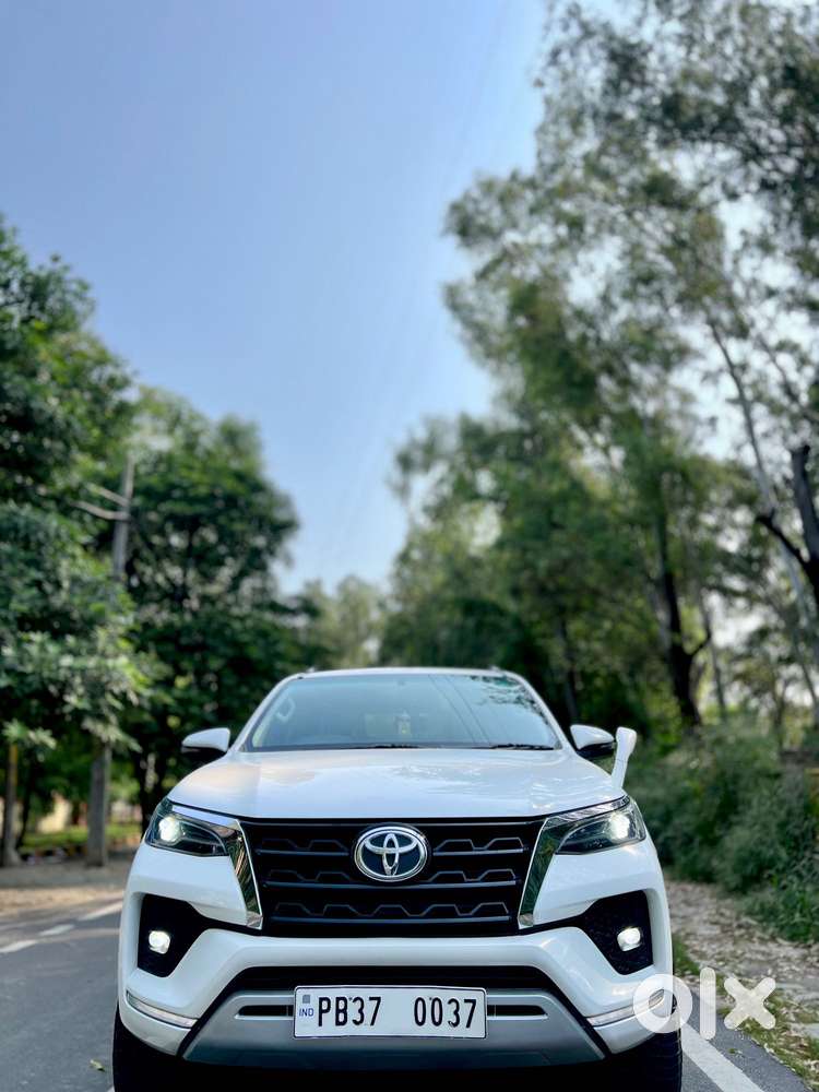 Toyota Fortuner [2021-ongoing] 2.8 2WD Diesel AT, 2021, Diesel