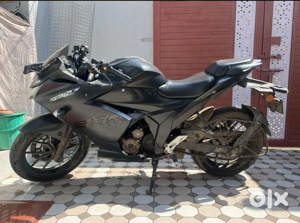 Suzuki Gixxer 250