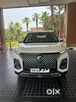 MG Hector Plus Sharp Pro 1.5 Turbo Petrol CVT 7 STR, 2023, Petrol