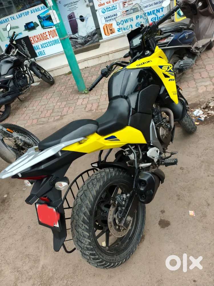 Suzuki v-strom 250 cc very good condition