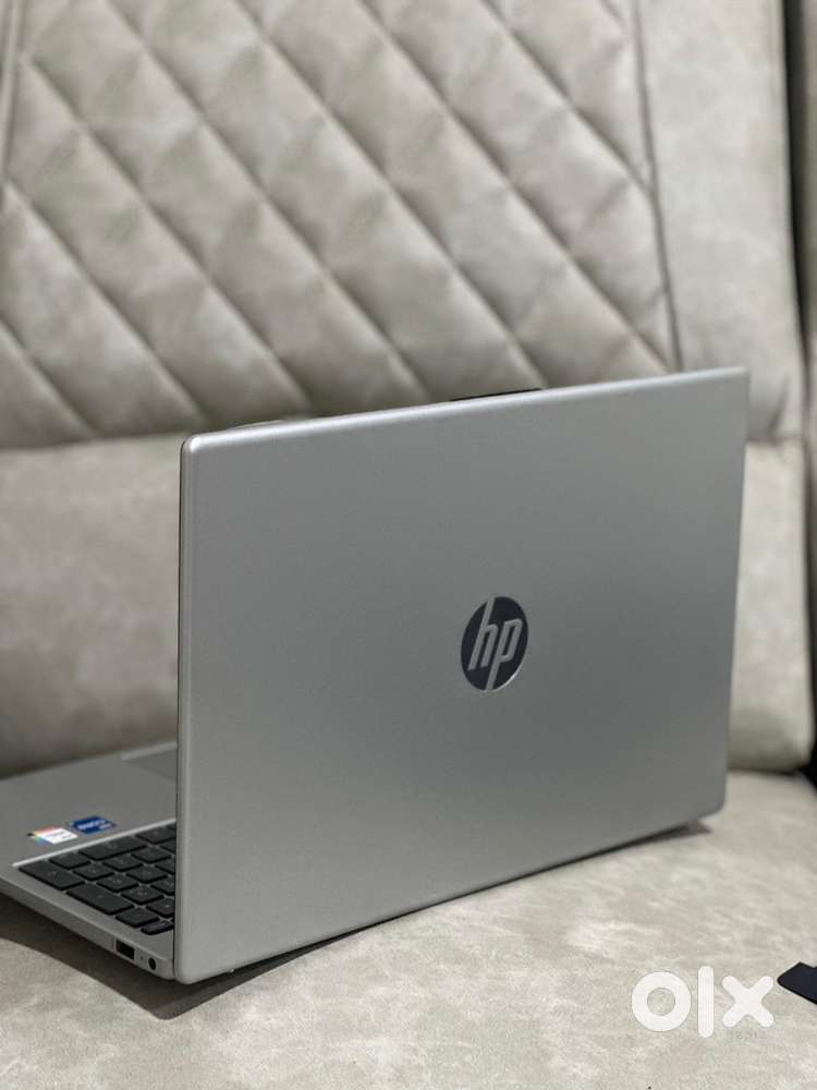 Hp laptop brand new just open