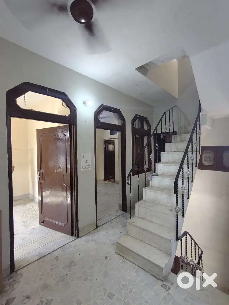 2BHK available for rent only for service holders.