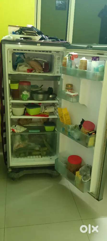 Samsung Fridge 180L
