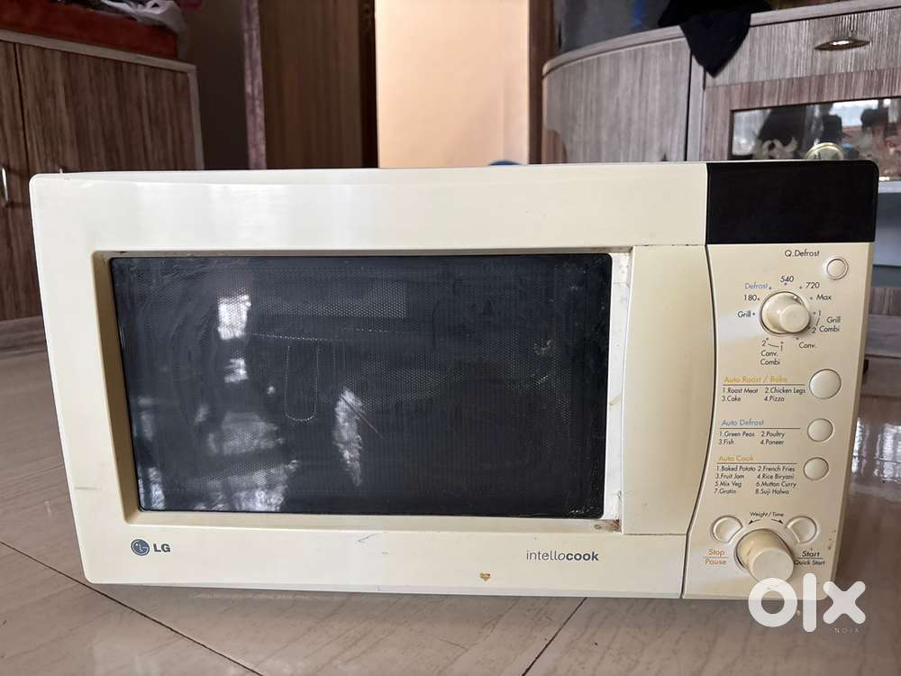 LG Intellocook microwave