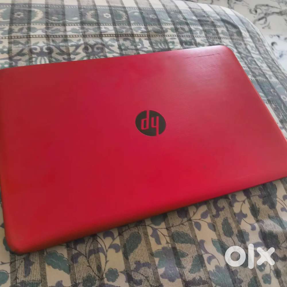 Red Hp laptop 8gb ram ,Great condition.