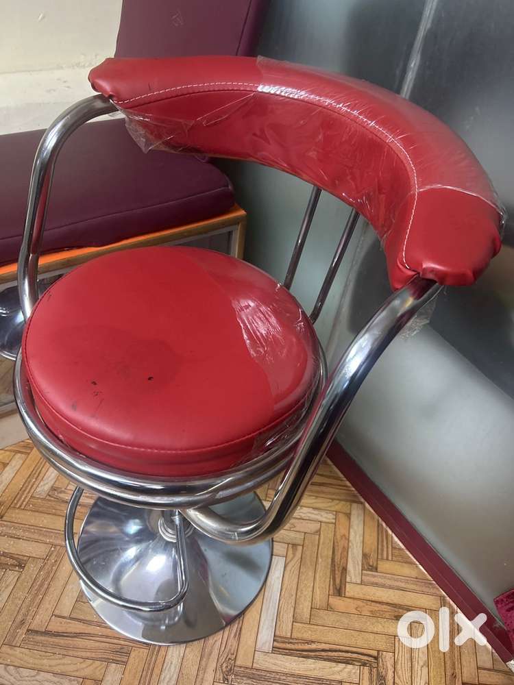 Sonu’s beauty parlor