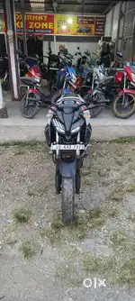 YAMAHA MT15