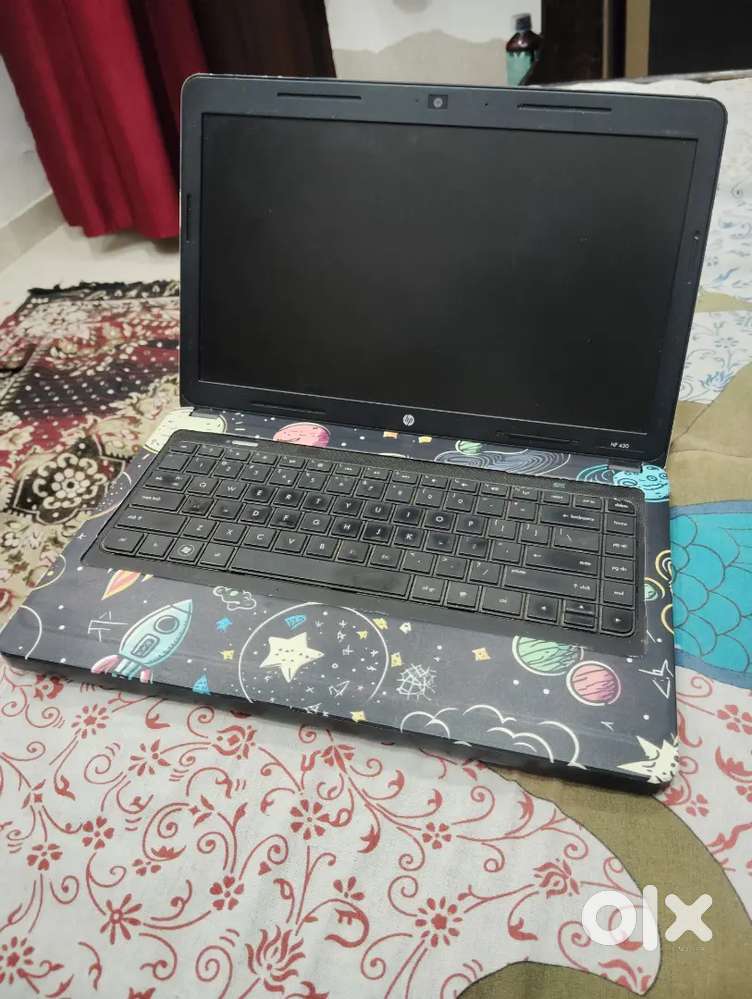 HP LAPTOP i3 NEW CONDITION