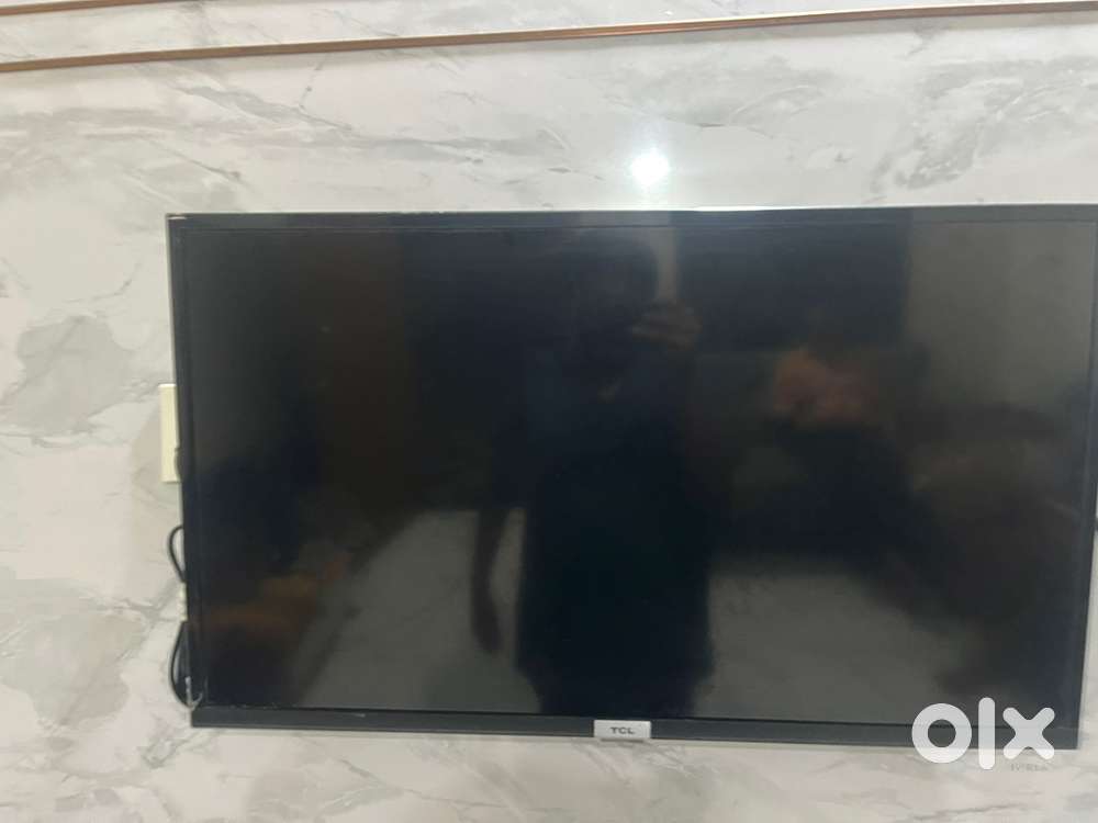 TCL tv 32 inch