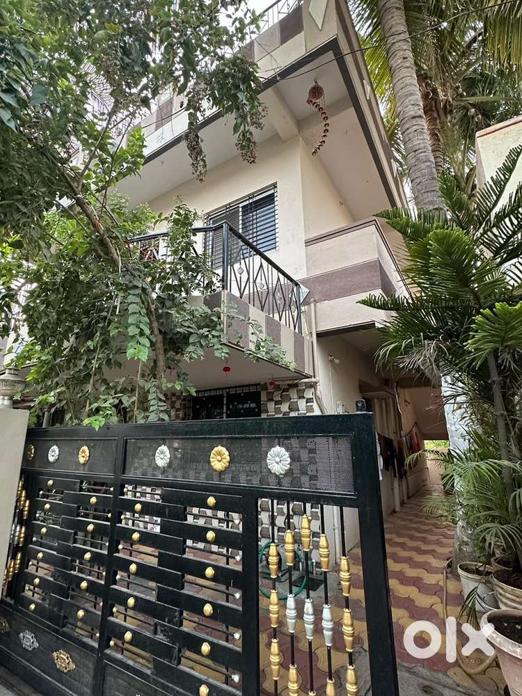 Perfect for techers, officers,IT professionals Well maintained flat.