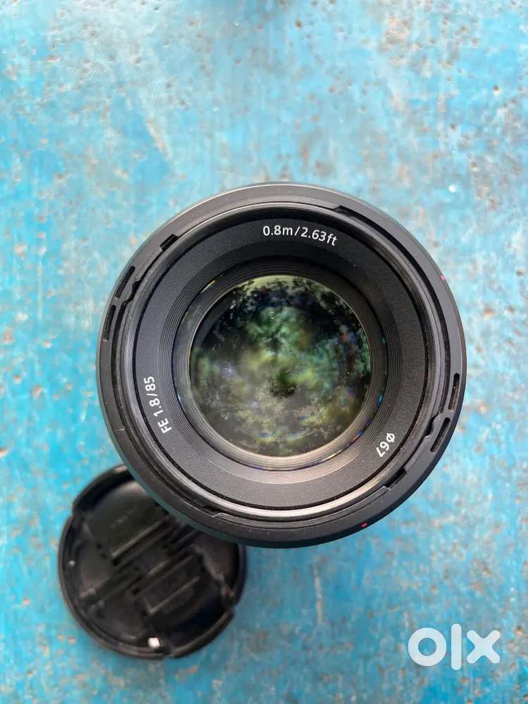 Good condition lens there is no problem in the lens sony 85mm and 50mm