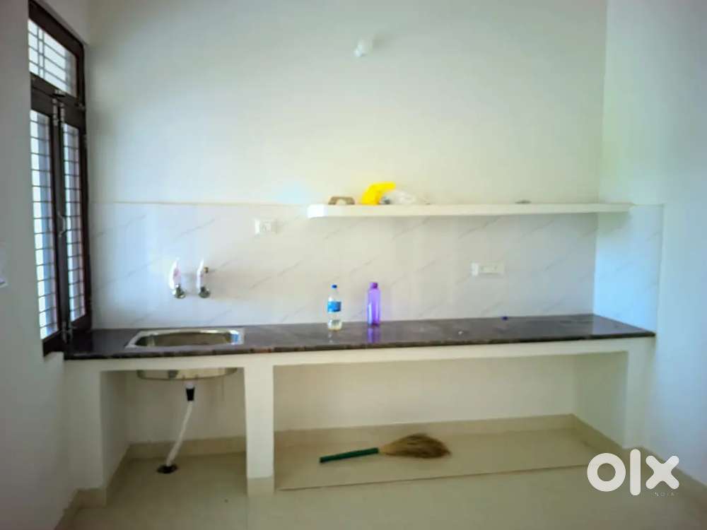 Unnao RTO office ke pass jaipuriya school ke samne duplex uplabdh