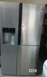 Lg fridge side by side door
