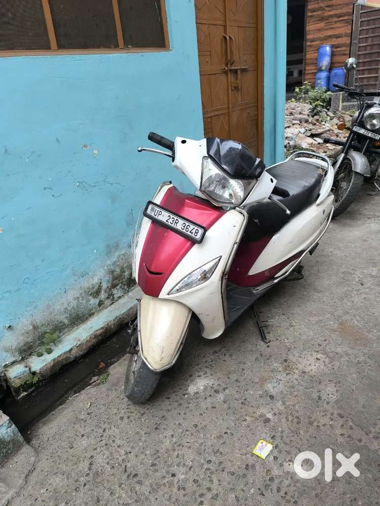 Hero Maestro urgent sale