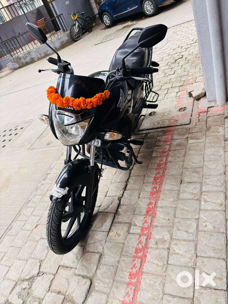 Both tyres and battery is new