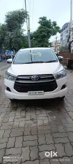 Toyota Innova Crysta 2.4 G MT 7 STR, 2017, Diesel