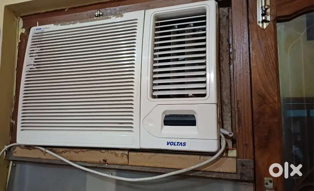 Window 1.5 Ton Voltas 3 Star AC