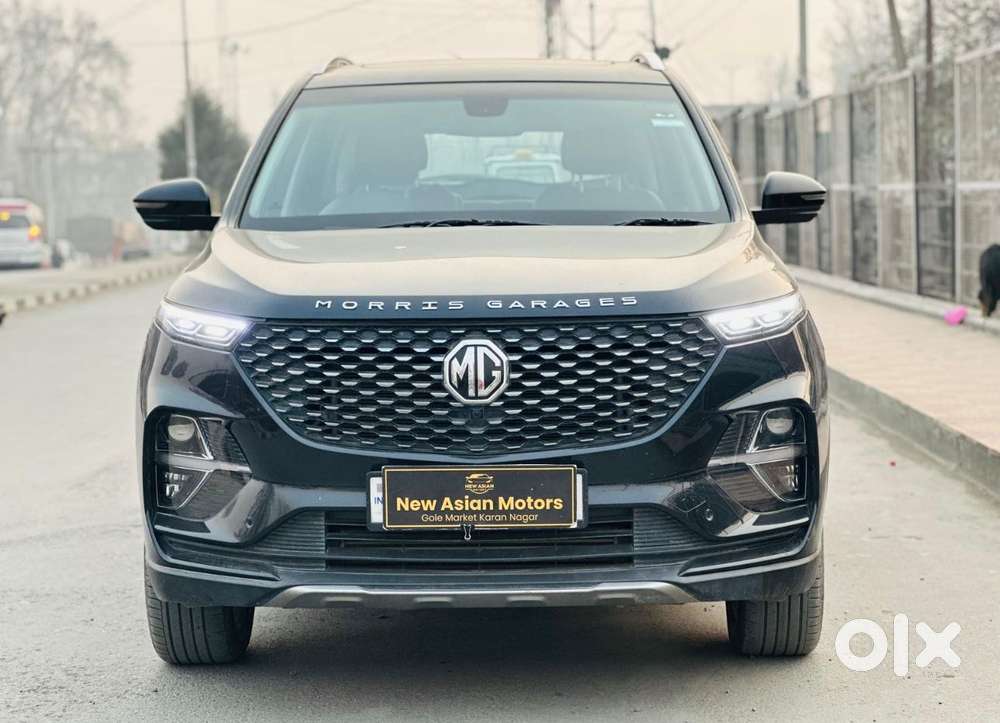 MG Hector Plus Sharp Hybrid 1.5 MT, 2023, Diesel