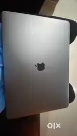 Macbook Pro, i7 2019 16GB Ram, 512GB SSD