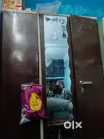 Almari double wali