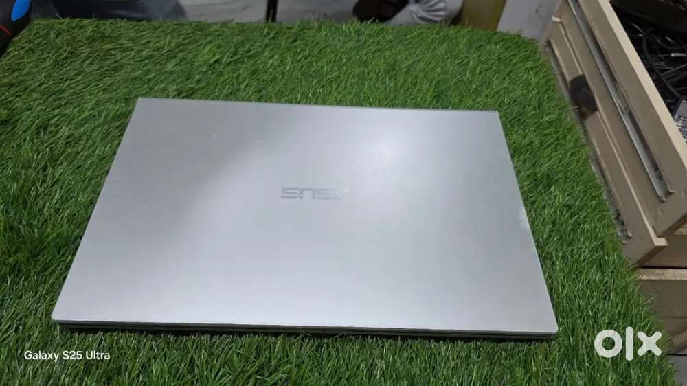 ASUS VIVOBOOK( I5 G processor)