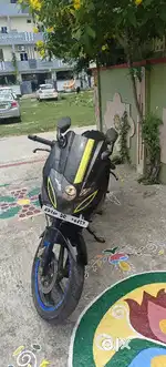 Pulsar 220F