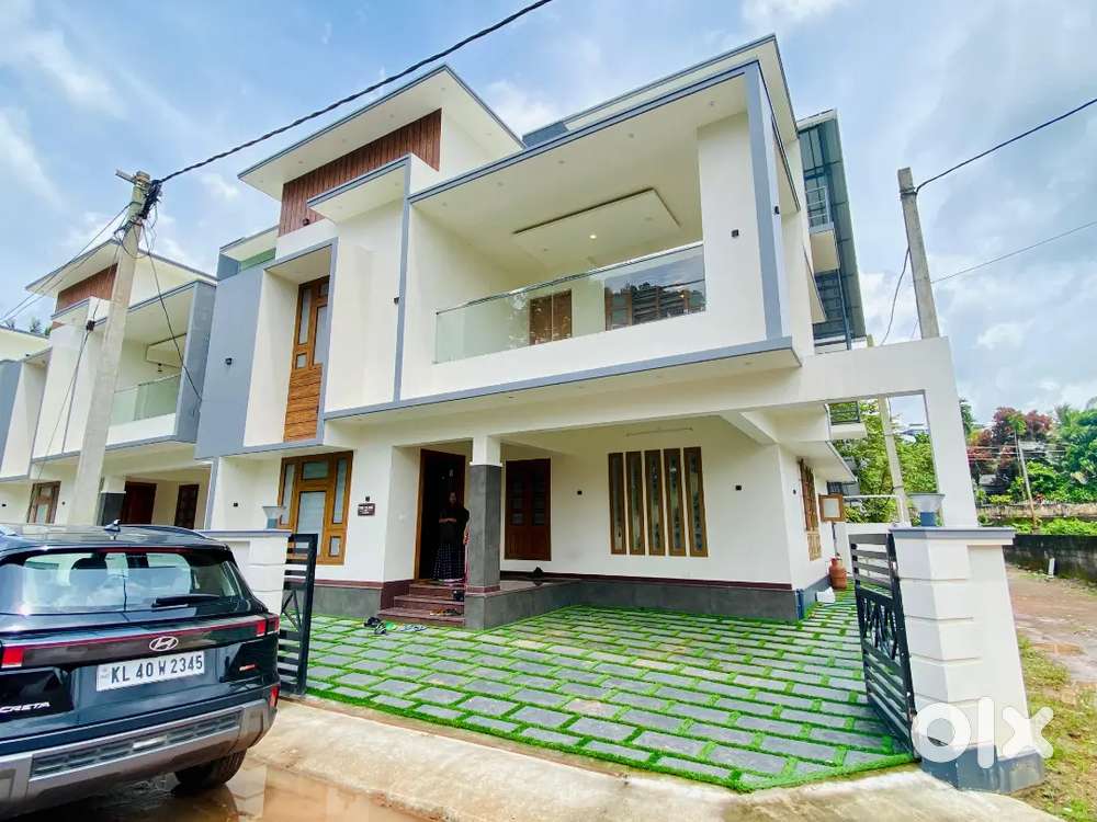 3 bhk Fully Furnished villa for rent in aluva, near Rajagiri hospital
