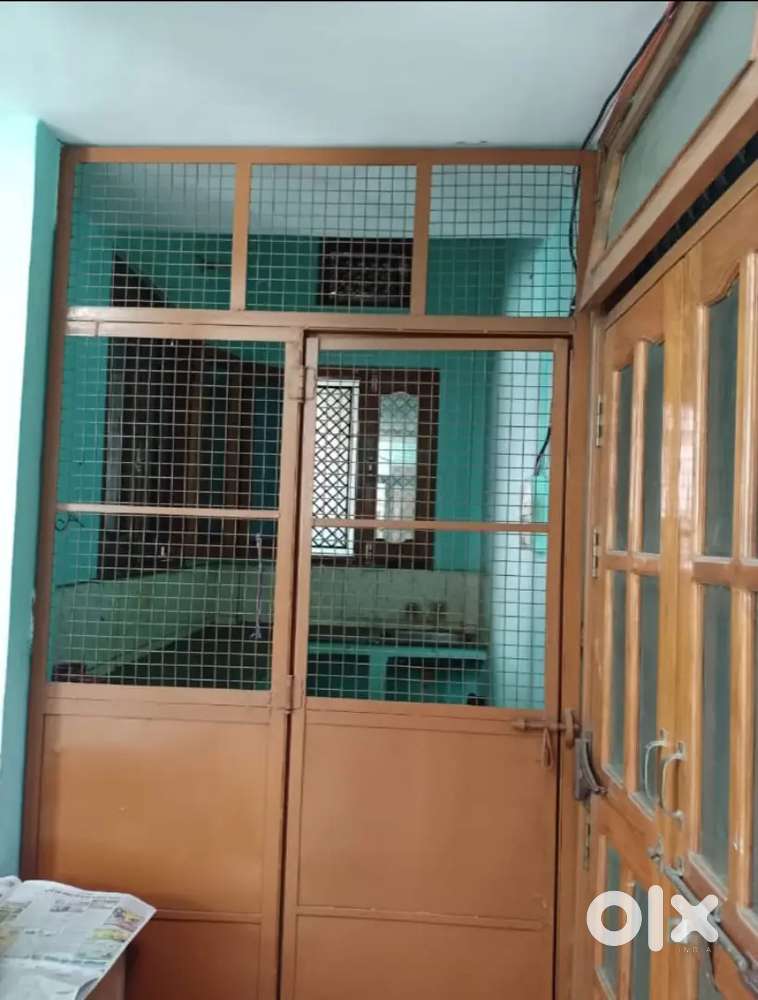 2 Bedrooms with store, kitchen and parking space