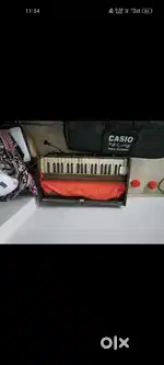 Music instrument